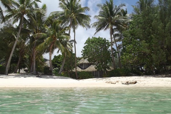 beach in the Cook islands