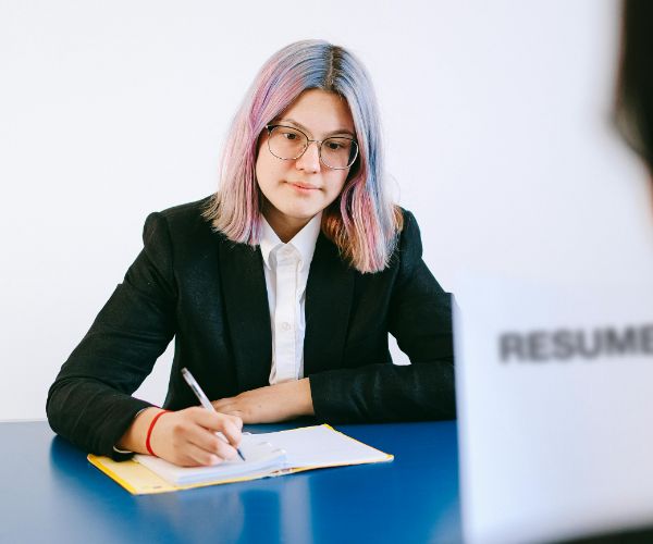 How to Put an Internship on Your Resume - World Endeavors