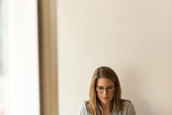 woman working on laptop
